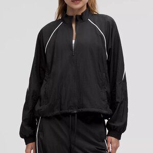 lululemon License to Train Lightweight Jacket